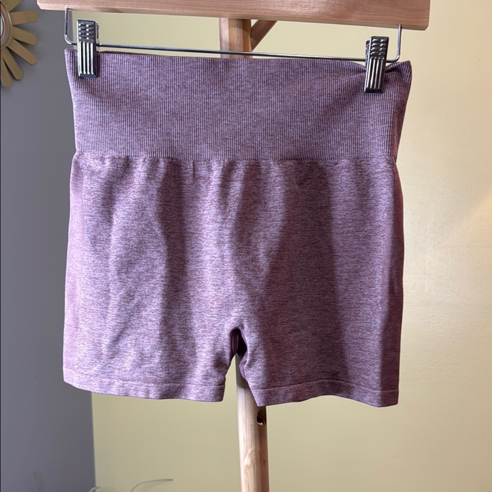 COPY - Pink bikers shorts